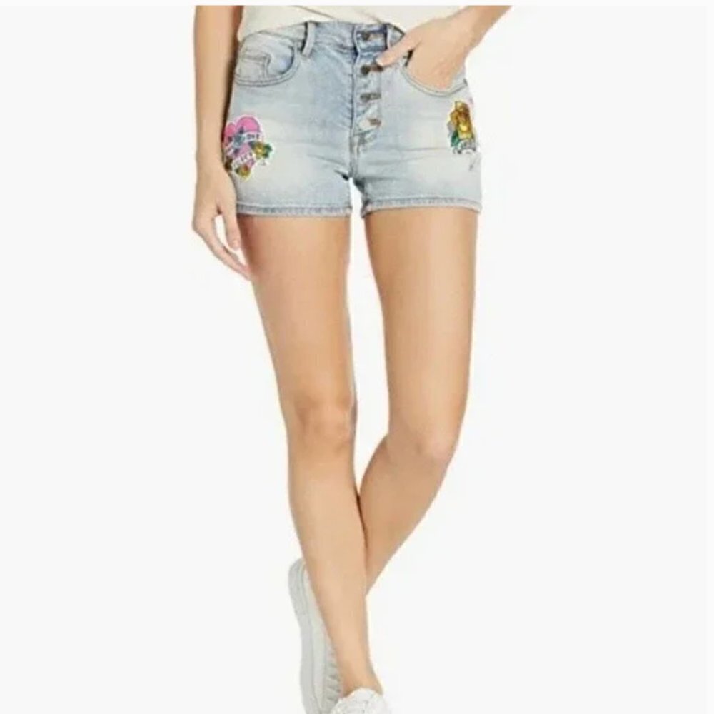 Juicy Couture Cabana Wash Tattoo Patch Denim Shorts, size 24